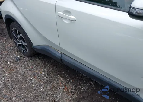 2018 Toyota C-Hr Xle/Xle Premium from USA, damaged, VIN NMTKHMBXXJR037590